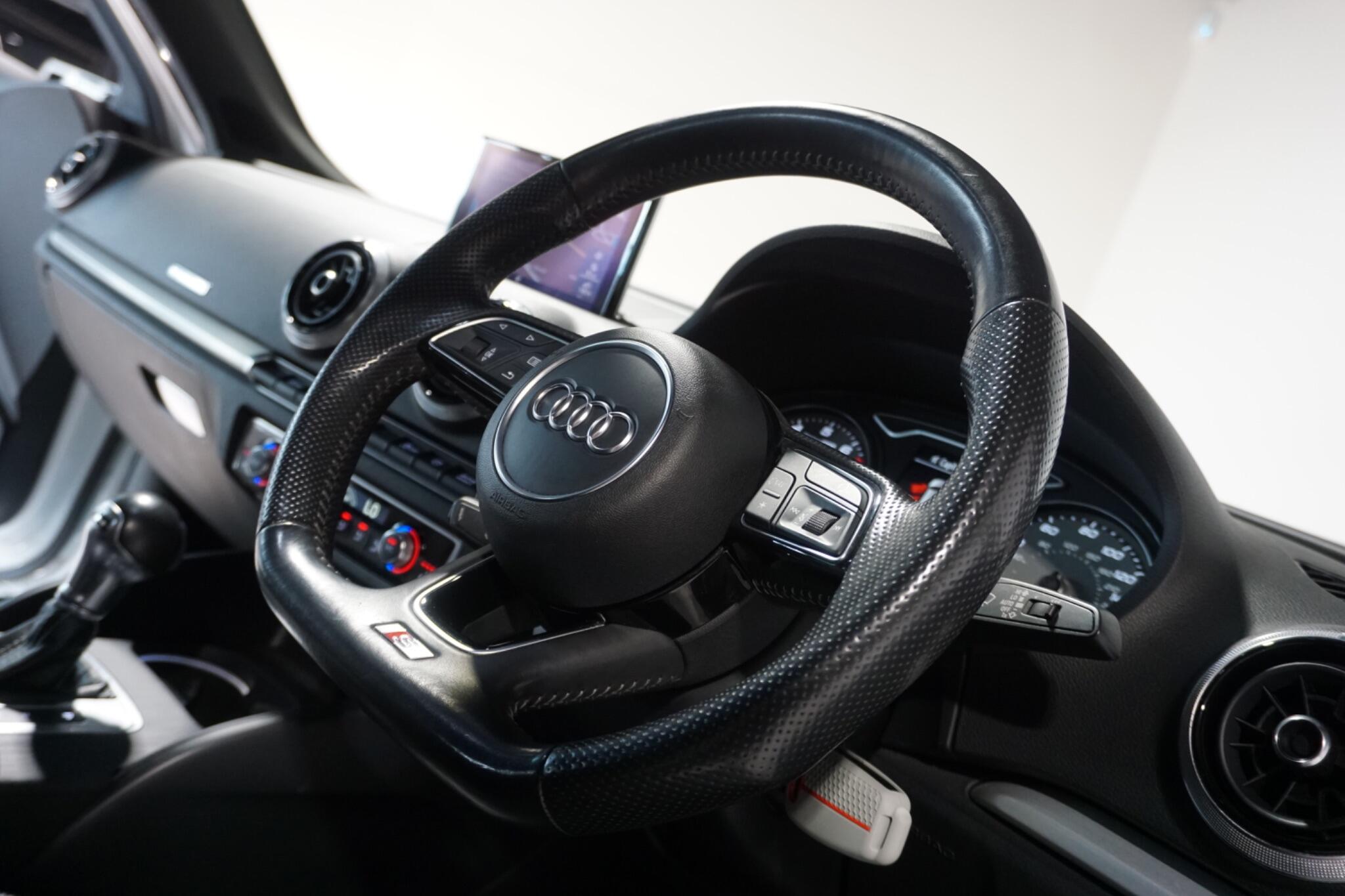 Audi S3 2.0 TFSI Black Edition Sportback 5dr Petrol S Tronic quattro Euro 6 (s/s) (310 ps)